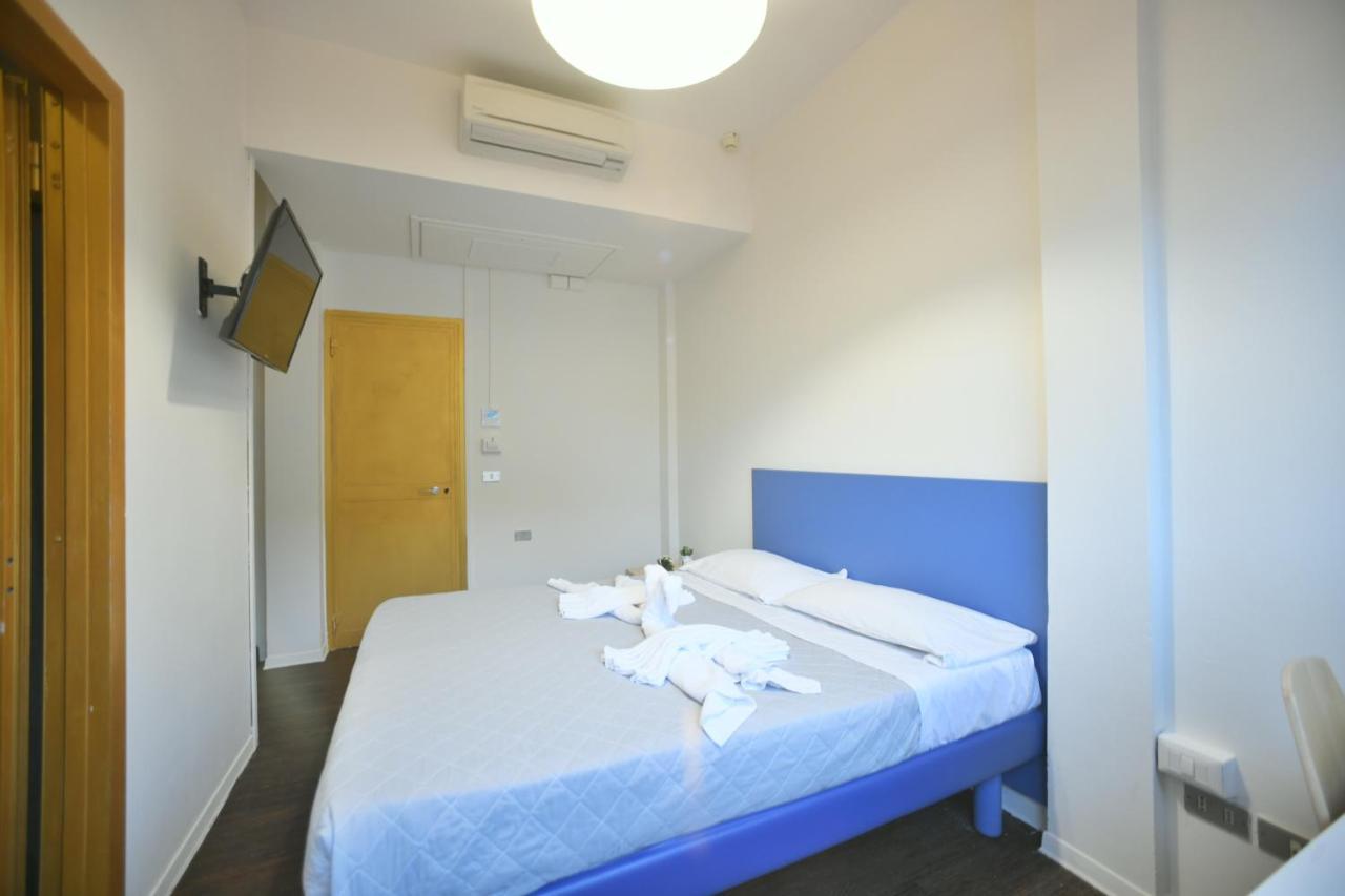 Garden Blue Hotel ฟลอเรนซ์ ภายนอก รูปภาพ