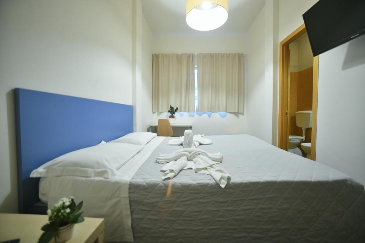 Garden Blue Hotel ฟลอเรนซ์ ภายนอก รูปภาพ